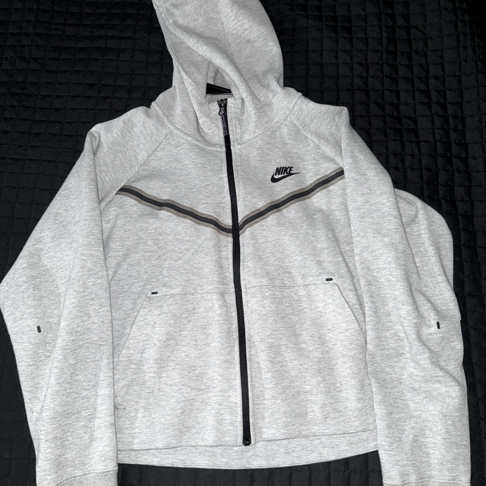 Nike Sweater